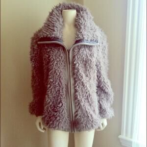 🗽🩶Millau Fuzzy Coat